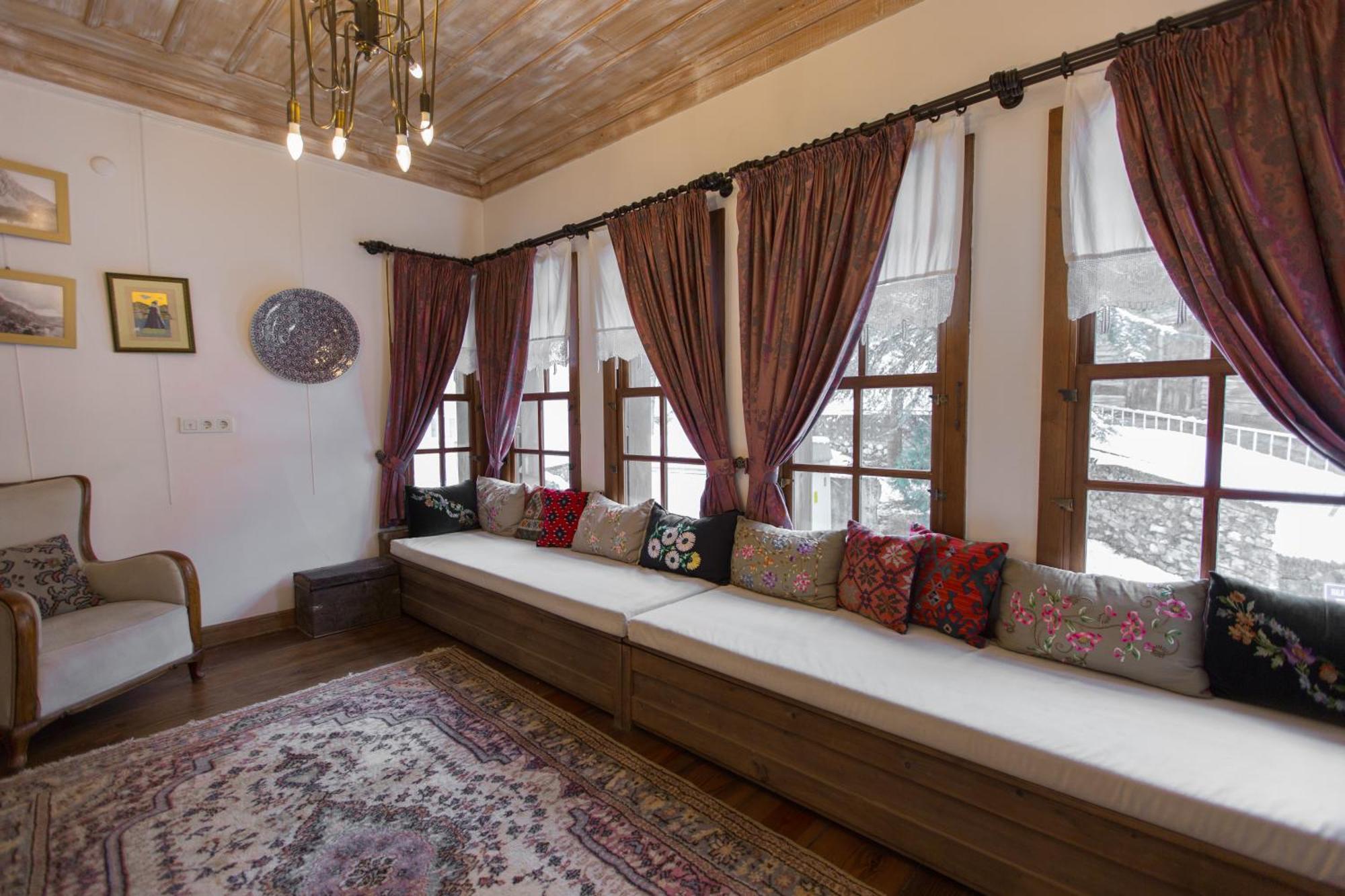 Isparta Historical Mansion Eskiciler Konagi - Cittaslow Egirdir Luaran gambar