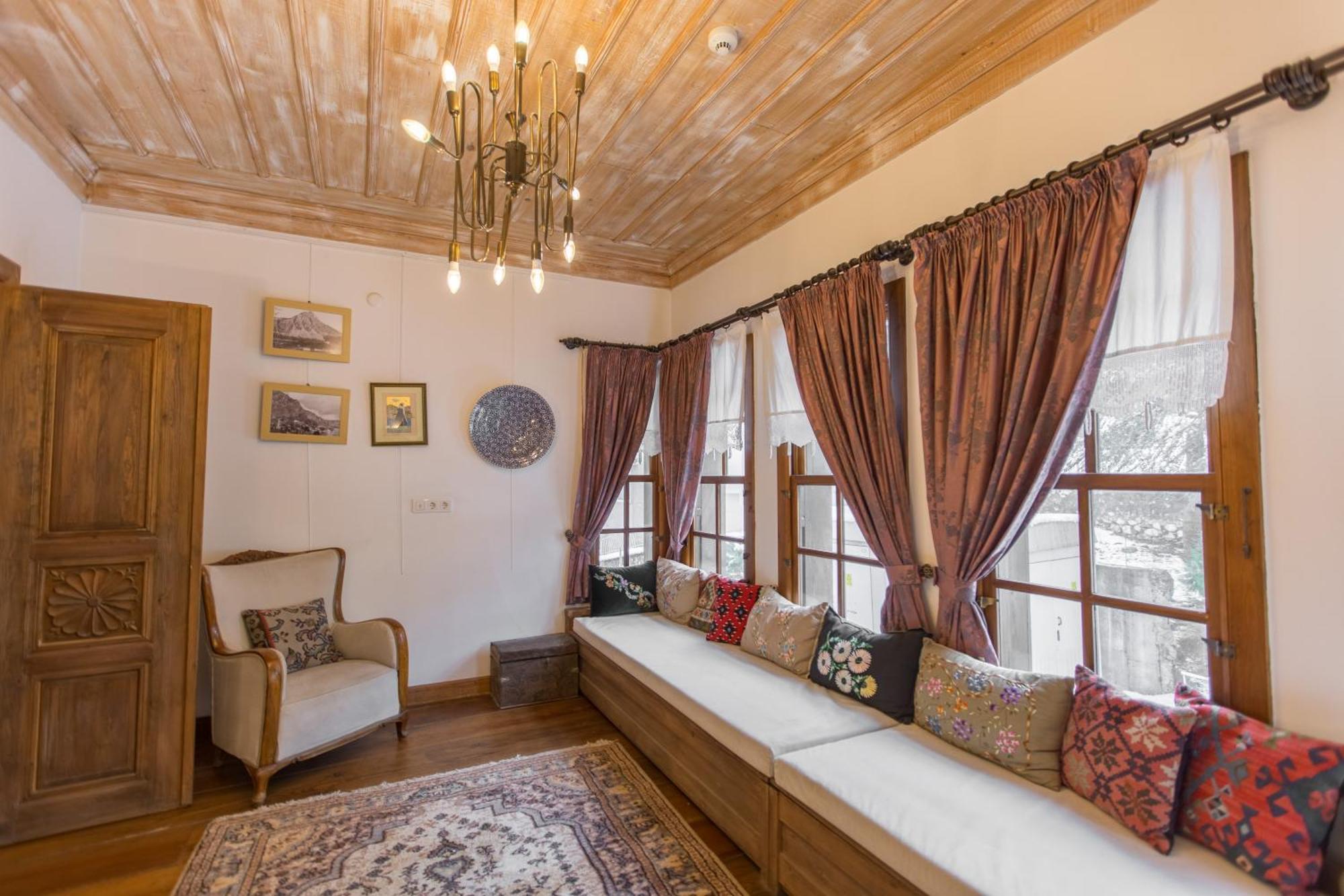 Isparta Historical Mansion Eskiciler Konagi - Cittaslow Egirdir Luaran gambar